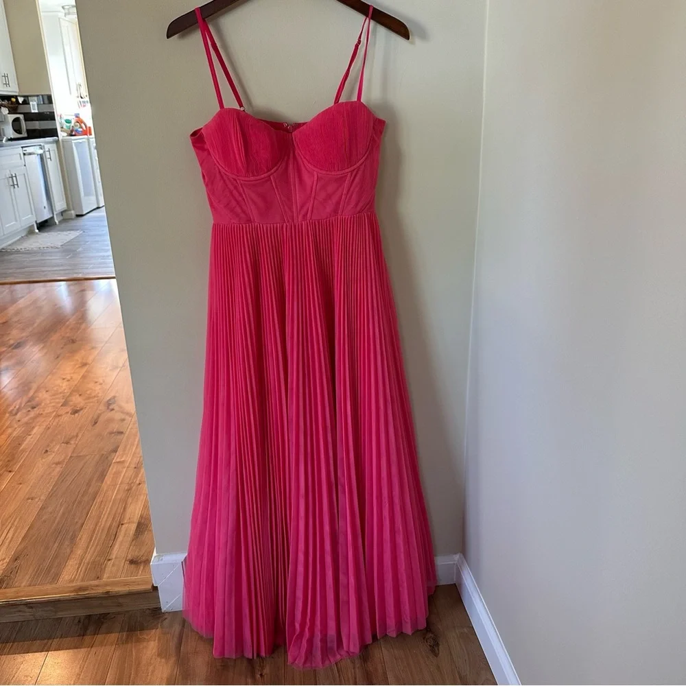 Hutch Pink Sleeveless Sundress for Weddings - Picture 2 of 12